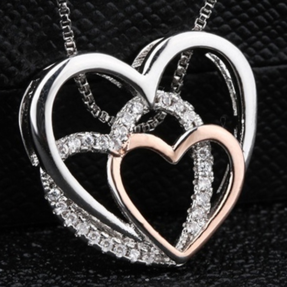 5⭐️RATED TRI COLOR HEART - Picture 4 of 7
